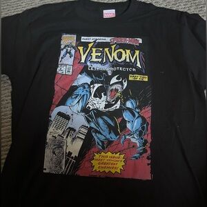 Medium venom shirt used in good condition